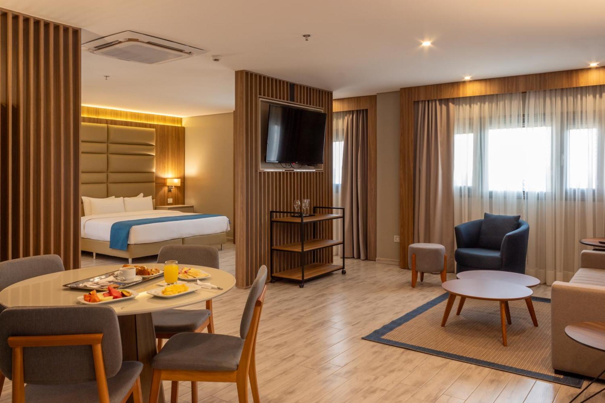 Готель Tryp By Wyndham Асунсьйон Екстер'єр фото